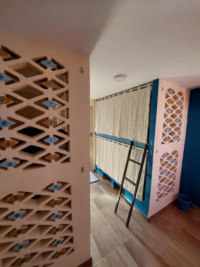 Venado 28 Hostel Cancun Exterior photo